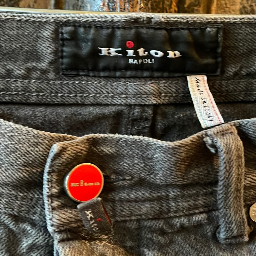 Mens Kiton Italian luxury faded Black denim jeans. 36w 29inseam.